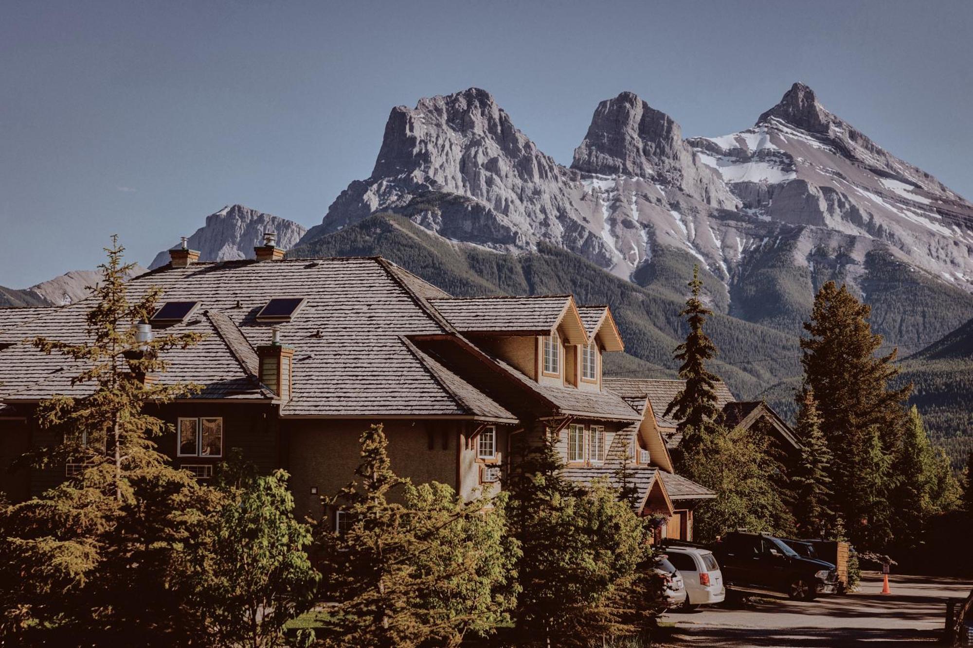 Creekside Villa Inn 4*
