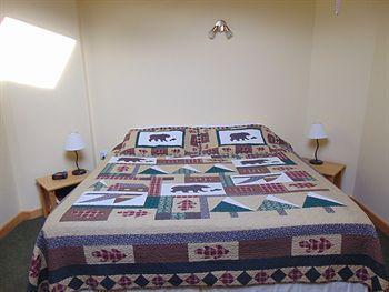 Inn Creekside Villa